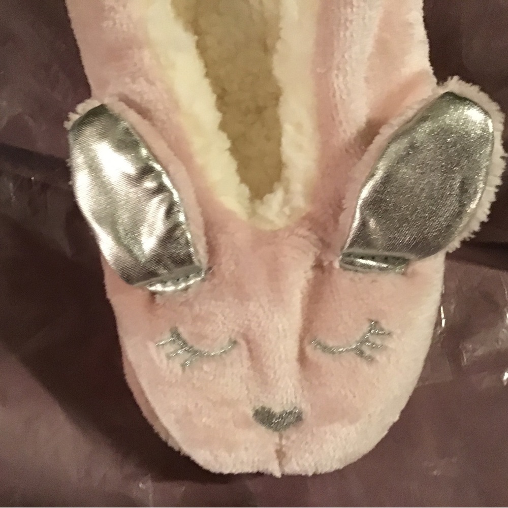 Slippers - Picture 4 of 5